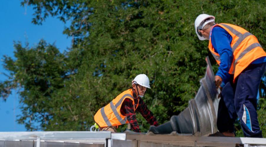 Expert new roof installation services in Waterloo, IA